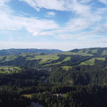 Ferienhaus Am Waldrand Von Egg Bregenzer Wald Luaran gambar